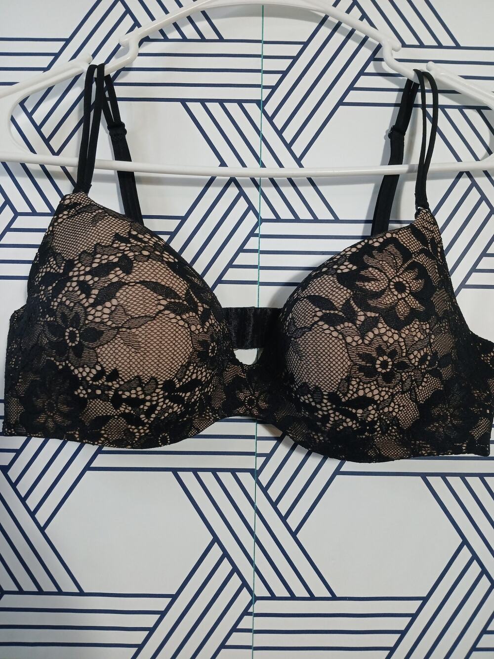 Victoria’s Secret “Angels Secret Embrace” Demi Bra – 34C – Coquette Goth Dream
